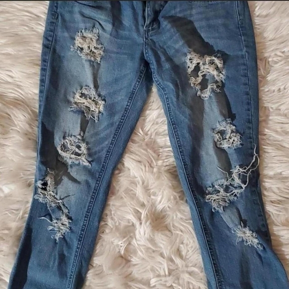 BONGO RIPPED JEANS - Picture 2 of 4